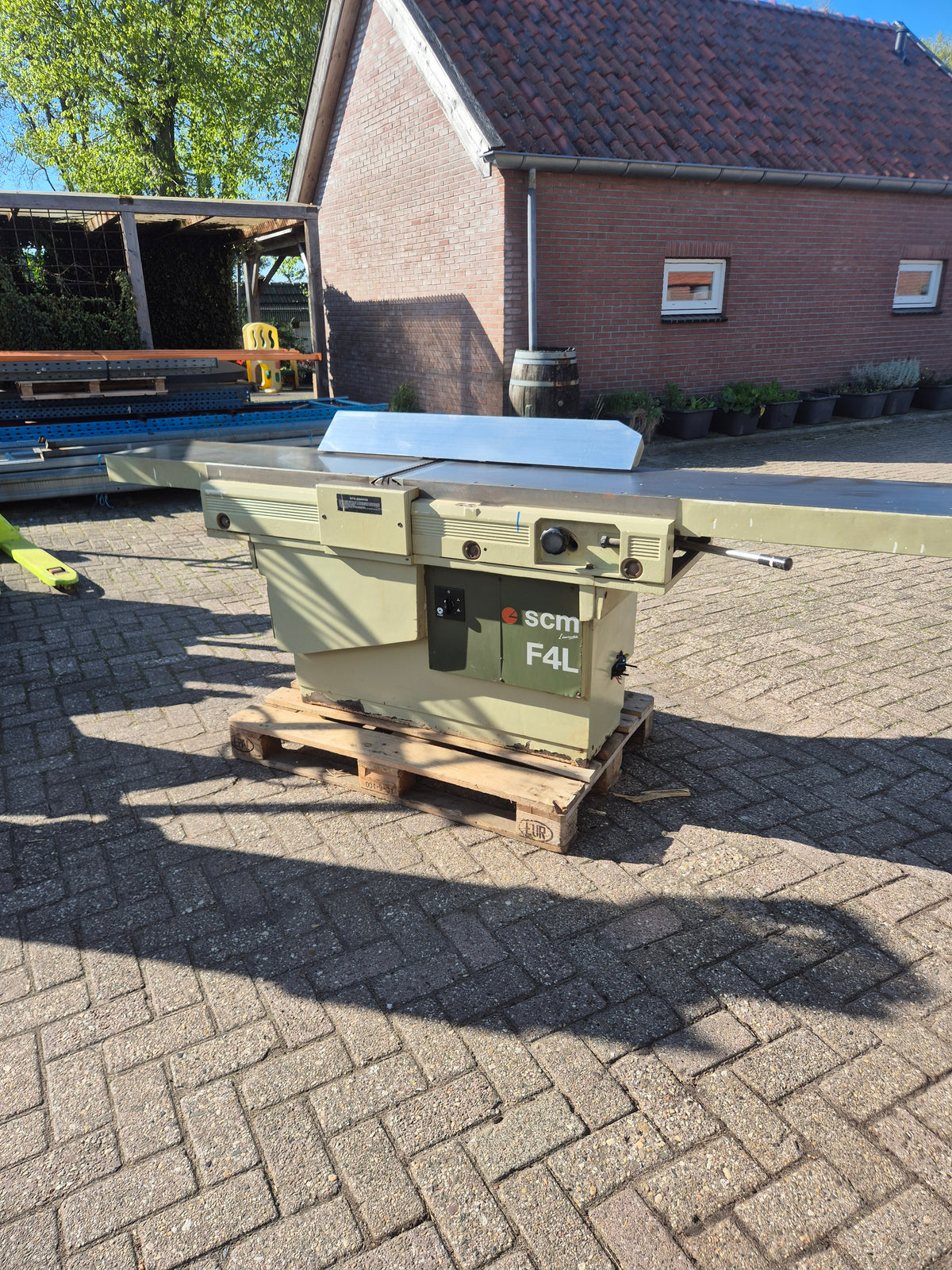 Scm f4l vlakbank met schaafbeveiliging